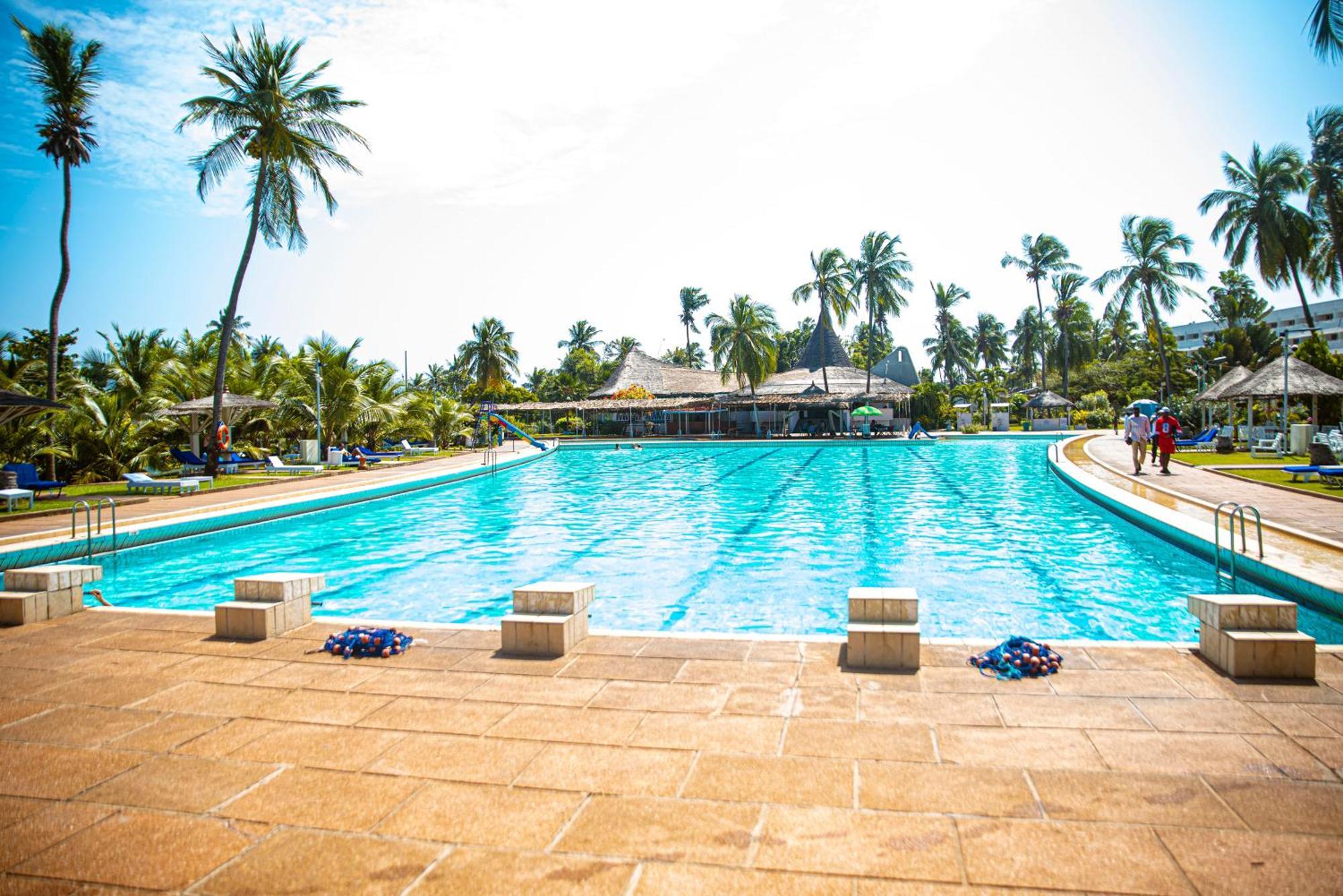 Hotel Sarakawa Lomé Exterior foto